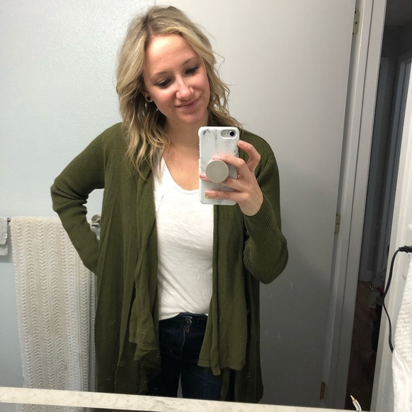 Leith Sweaters - Waterfall Cardigan